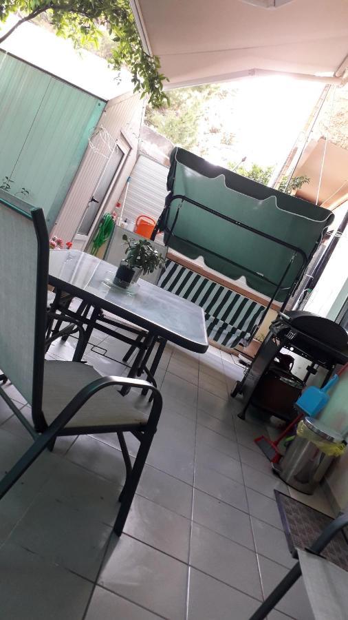 Safe & Cool Apartment Heraklion Exterior foto